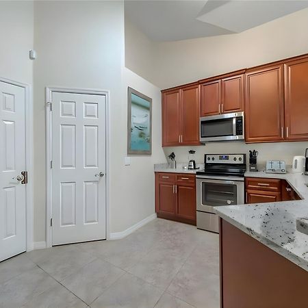 Stunning 5 Bedroom Pool Home Hot Tub 10 Mins To Disney Orlando Exteriér fotografie
